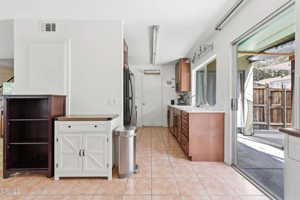 1651 Addax Circle Ventura, CA 93003
