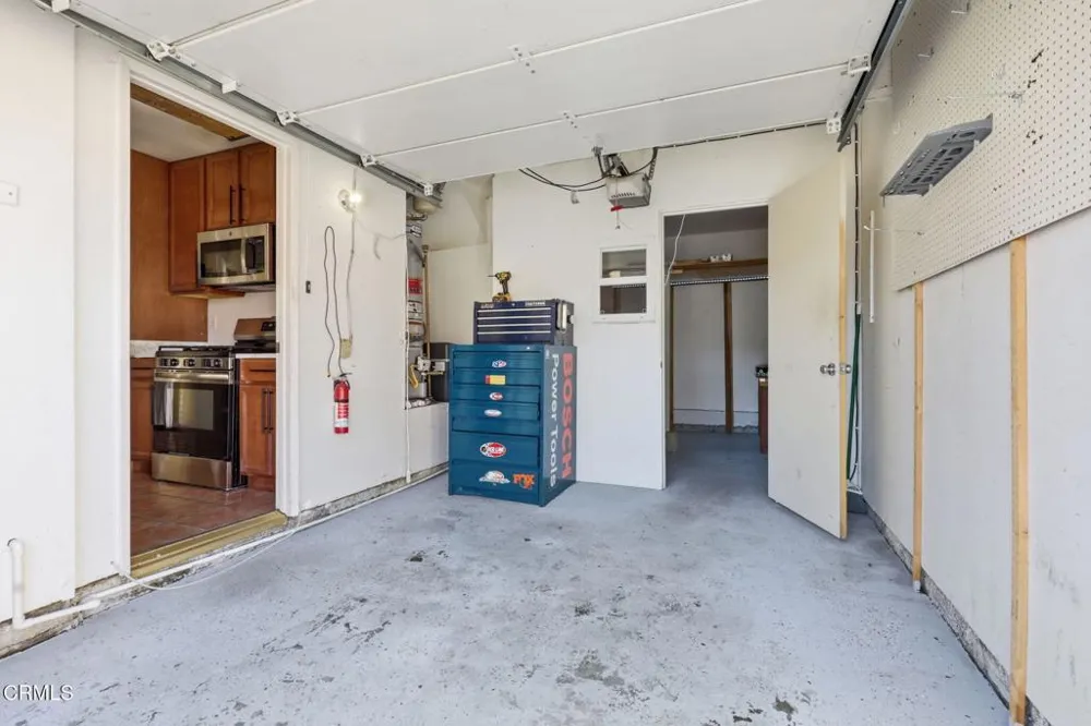 1651 Addax Circle Ventura, CA 93003