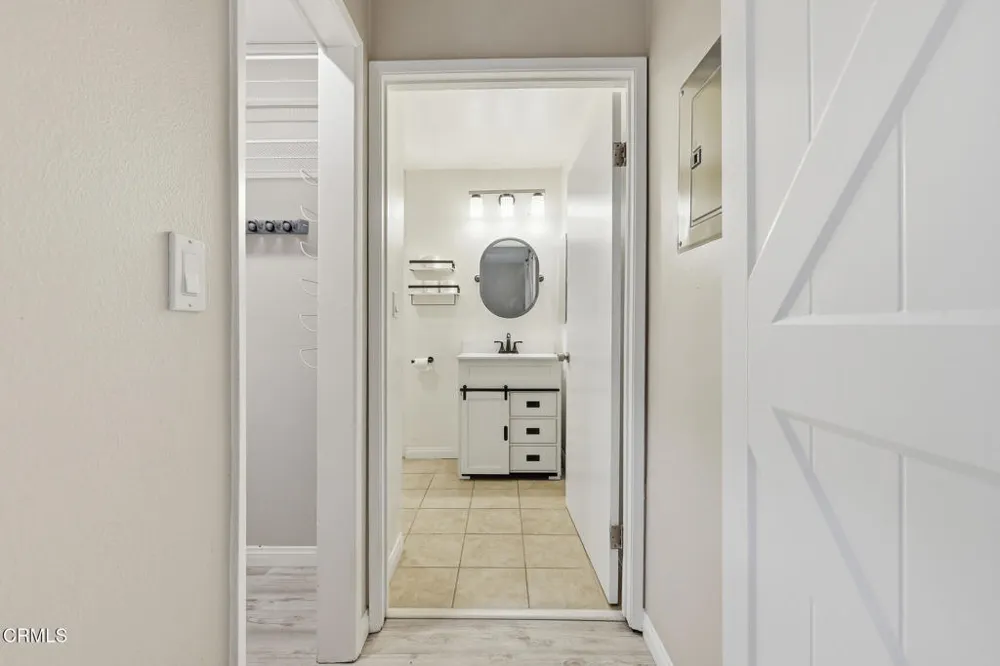 28947 E Thousand Oaks #121 Agoura Hills, CA 91301