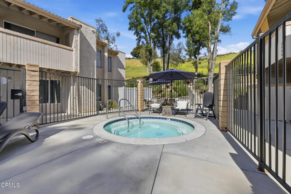28947 E Thousand Oaks #121 Agoura Hills, CA 91301