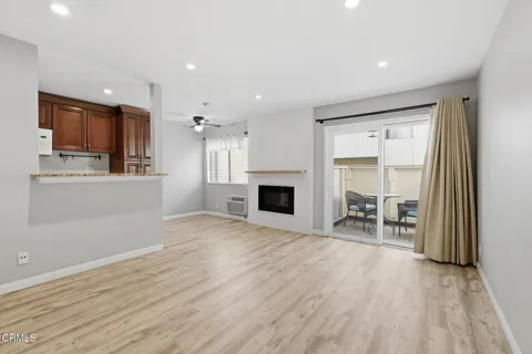 28947 E Thousand Oaks #121