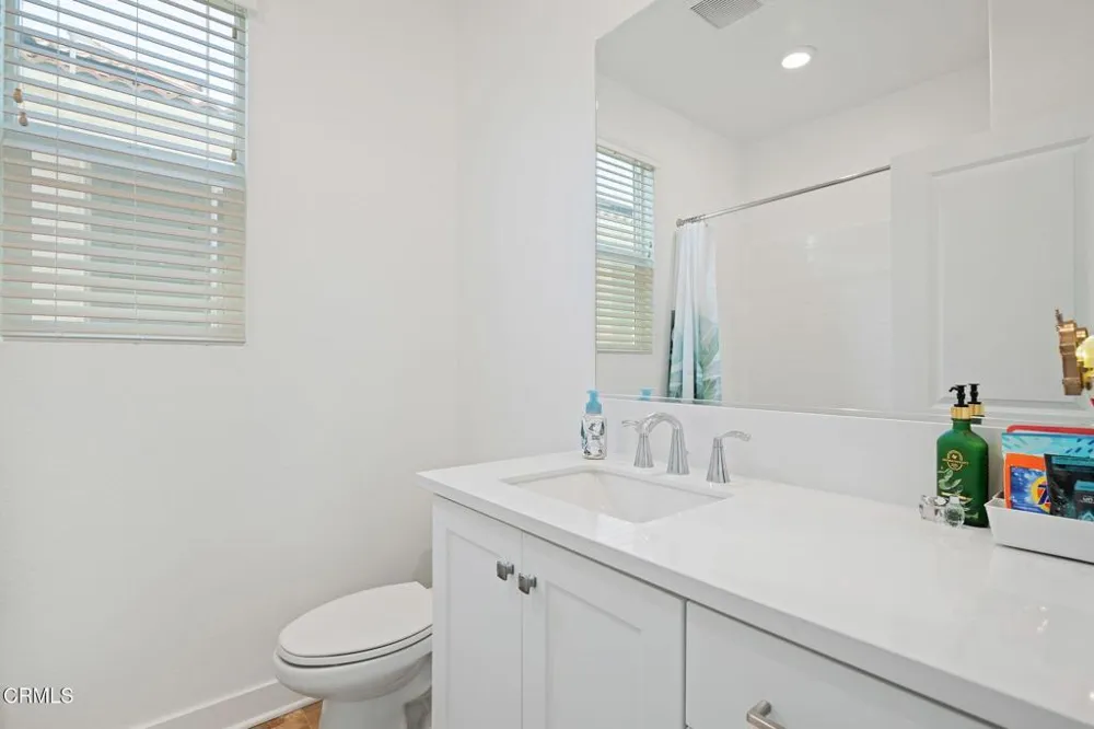 1951 Meyer Court Santa Paula, CA 93060