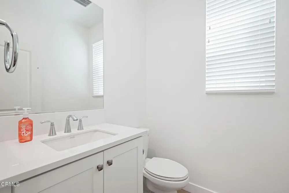 1951 Meyer Court Santa Paula, CA 93060