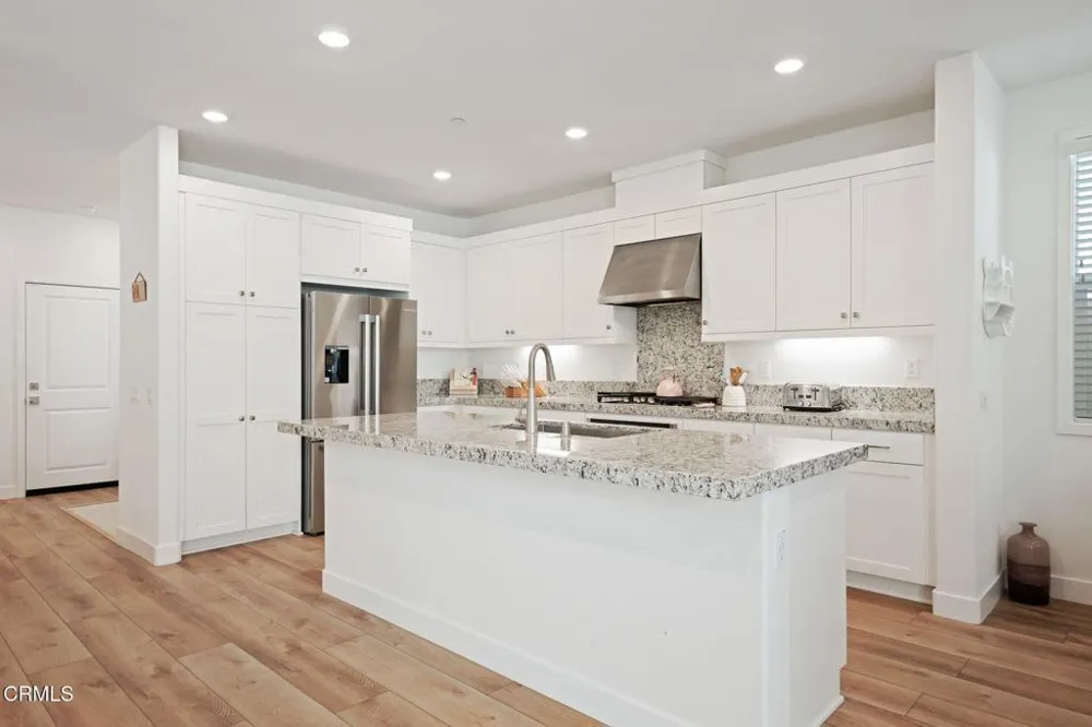 1951 Meyer Court Santa Paula, CA 93060