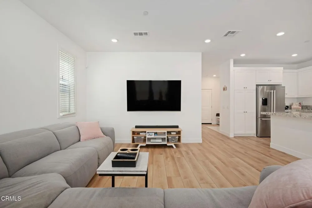 1951 Meyer Court Santa Paula, CA 93060