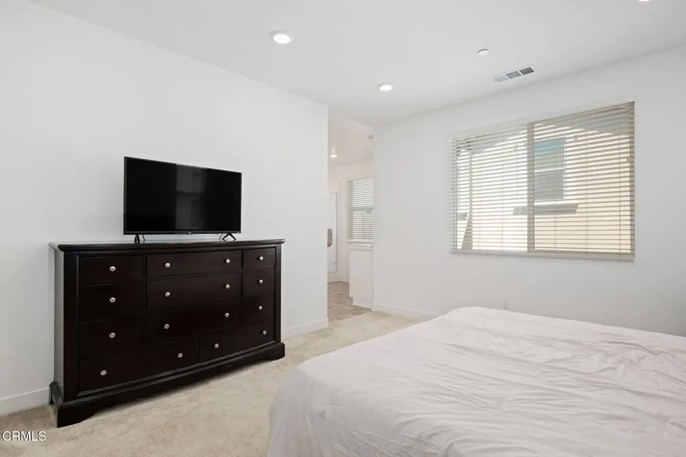 1951 Meyer Court Santa Paula, CA 93060