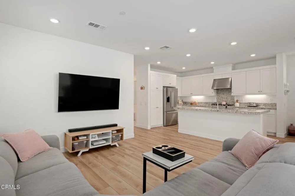 1951 Meyer Court Santa Paula, CA 93060