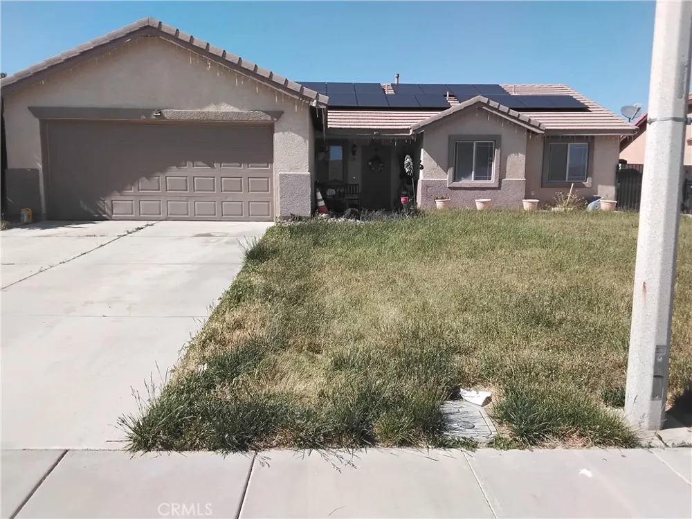 1913 Pengilley Avenue Rosamond, CA 93560