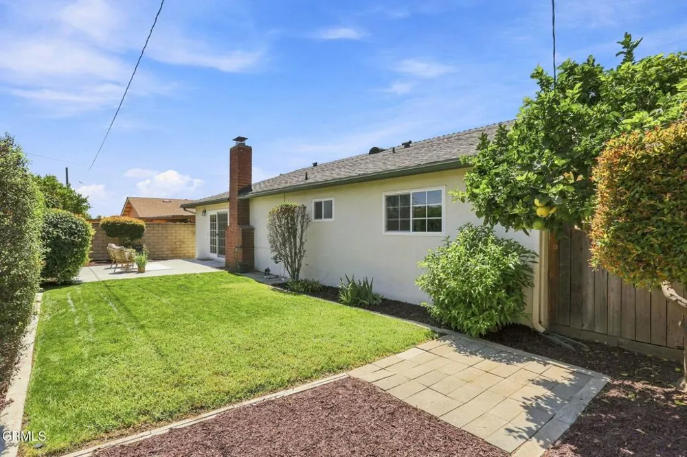 244 MacKay Avenue Ventura, CA 93004