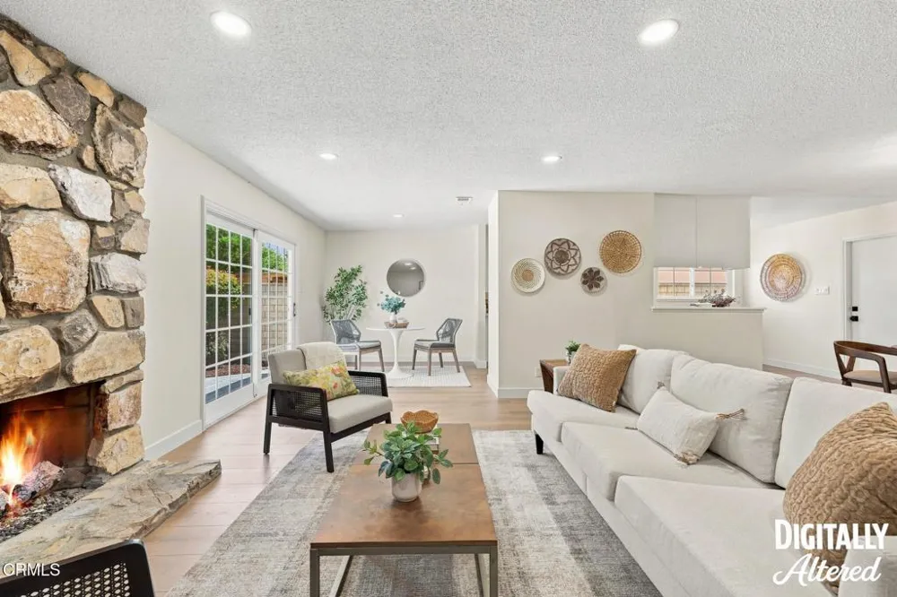 244 MacKay Avenue Ventura, CA 93004