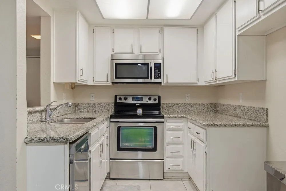 435 W 9th #D5 Upland, CA 91786