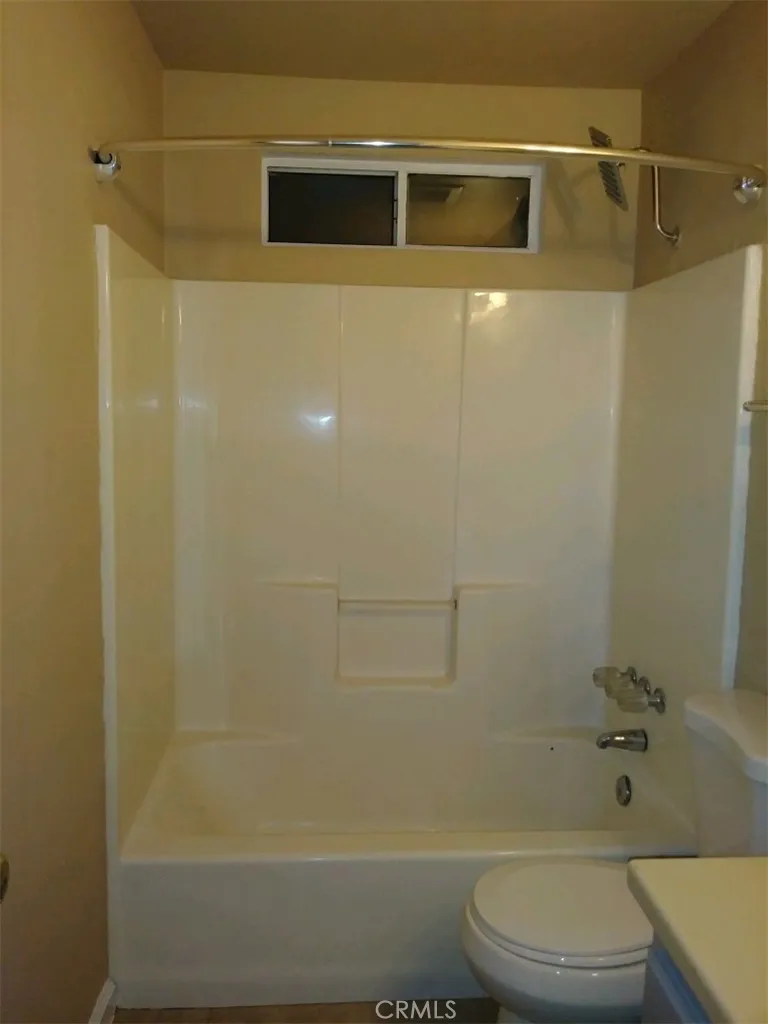 2100 Pinon Springs Circle #A Bakersfield, CA 93309