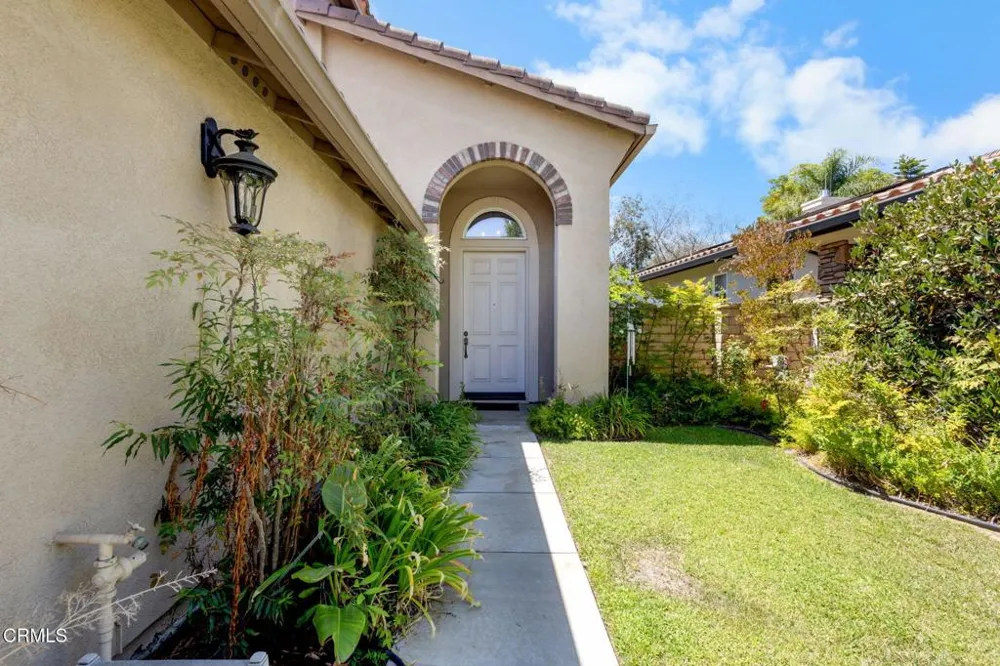 4837 Caminito Mirador Camarillo, CA 93012