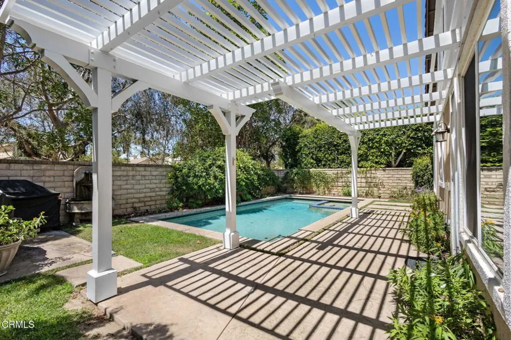 4837 Caminito Mirador Camarillo, CA 93012
