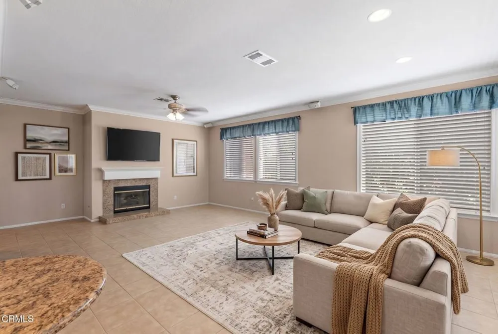 4837 Caminito Mirador Camarillo, CA 93012