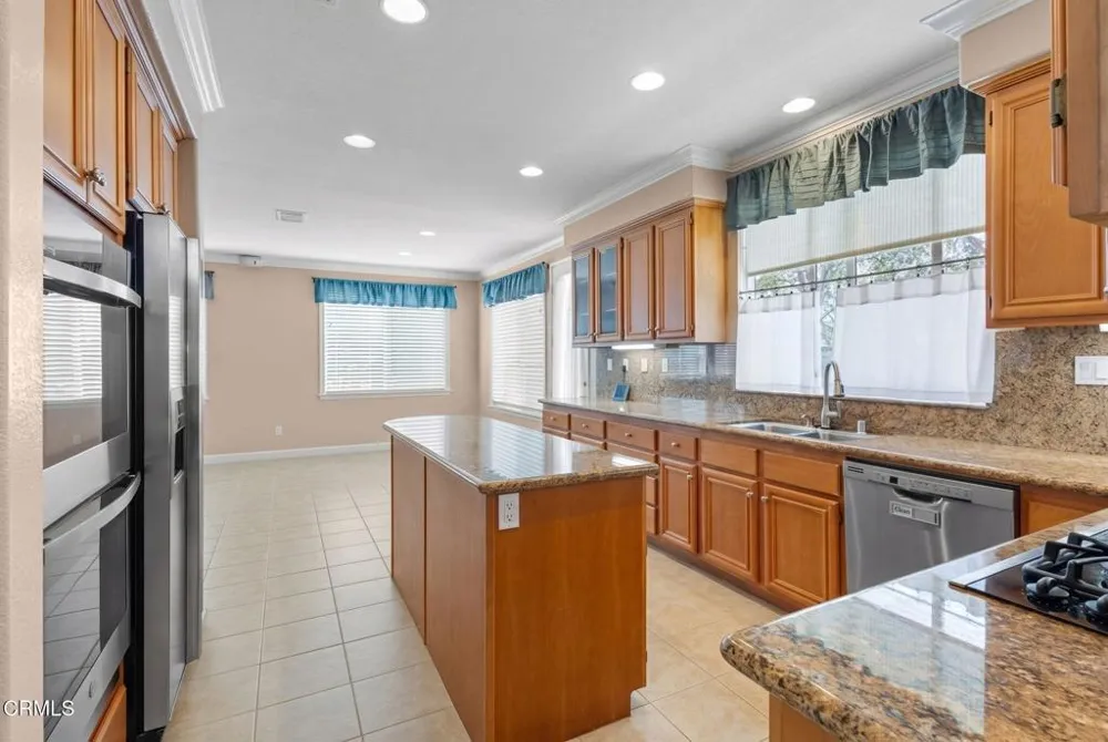 4837 Caminito Mirador Camarillo, CA 93012
