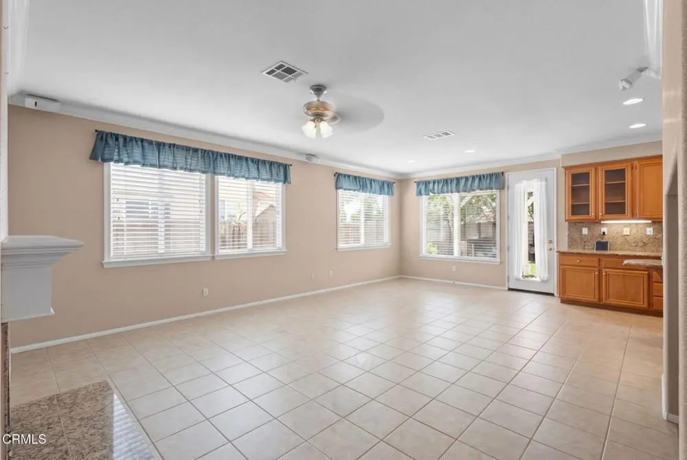 4837 Caminito Mirador Camarillo, CA 93012