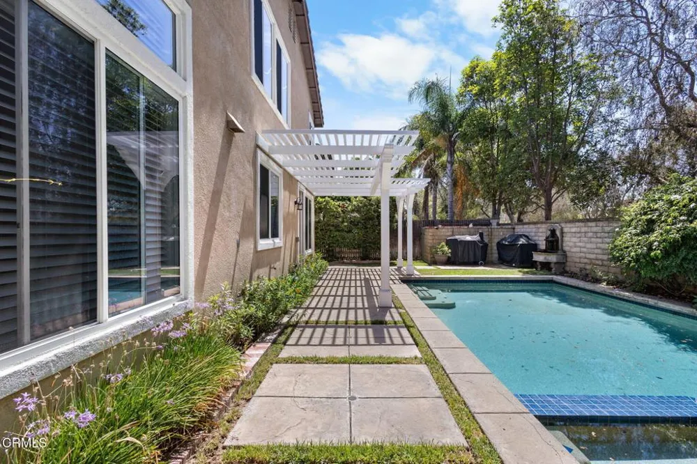 4837 Caminito Mirador Camarillo, CA 93012