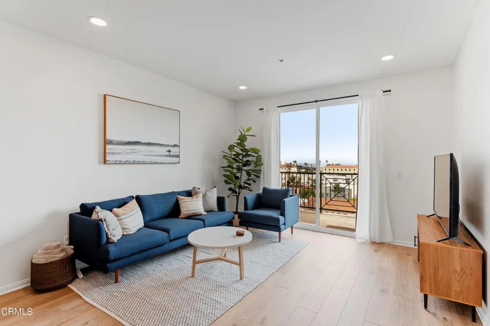 436 Poli Street #402 Ventura, CA 93001