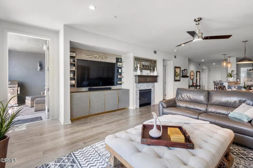 4008 Tradewinds Drive Oxnard, CA 93035