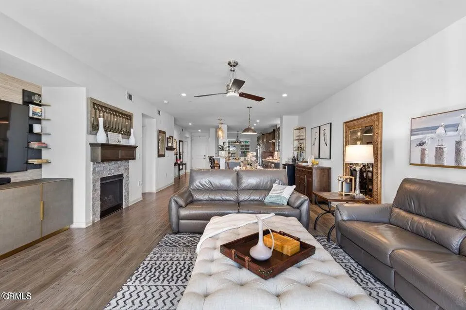 4008 Tradewinds Drive Oxnard, CA 93035