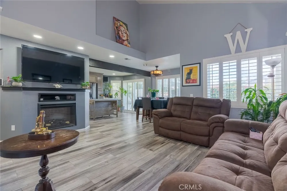 1199 Runaway Circle Colton, CA 92324