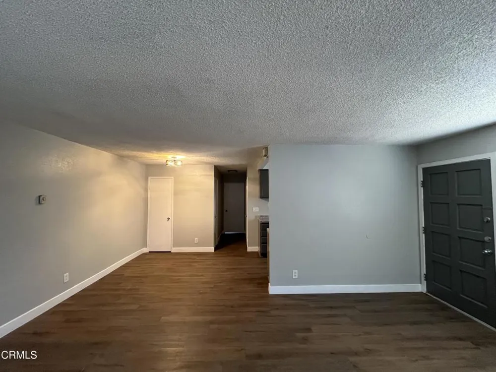2637 Yardarm Avenue Port Hueneme, CA 93041