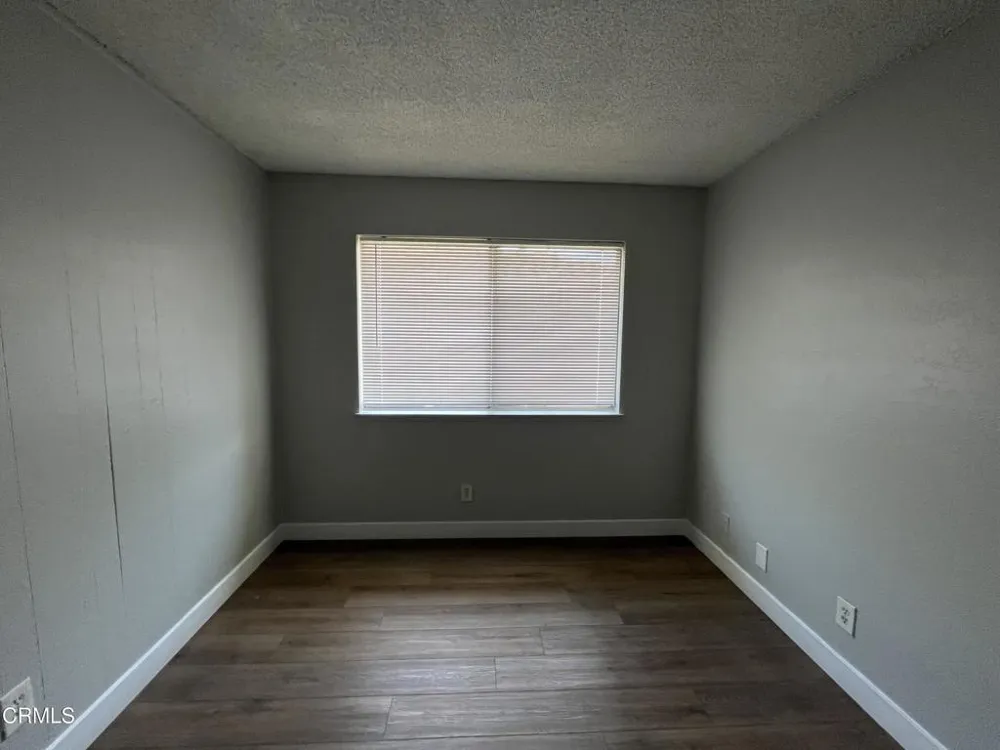 2637 Yardarm Avenue Port Hueneme, CA 93041