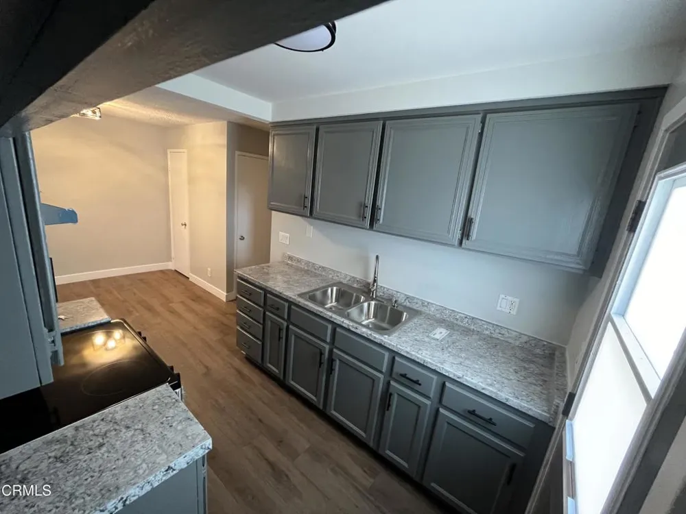 2637 Yardarm Avenue Port Hueneme, CA 93041
