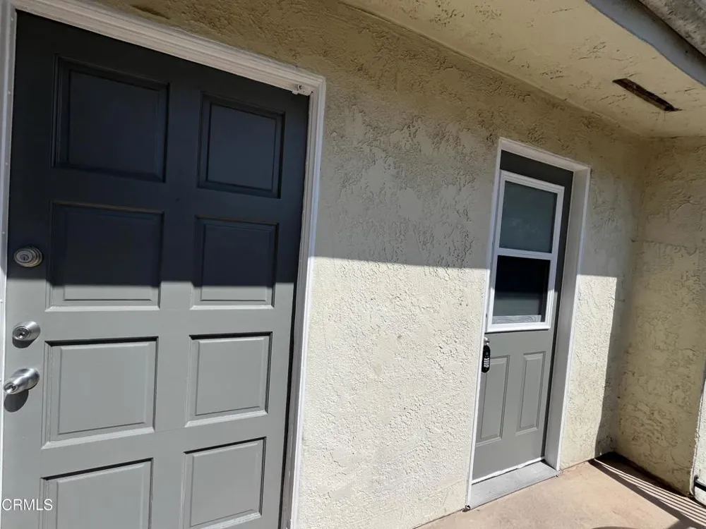 2637 Yardarm Avenue Port Hueneme, CA 93041
