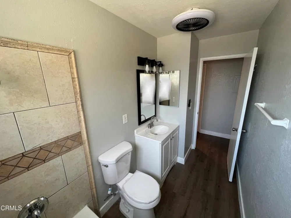 2637 Yardarm Avenue Port Hueneme, CA 93041
