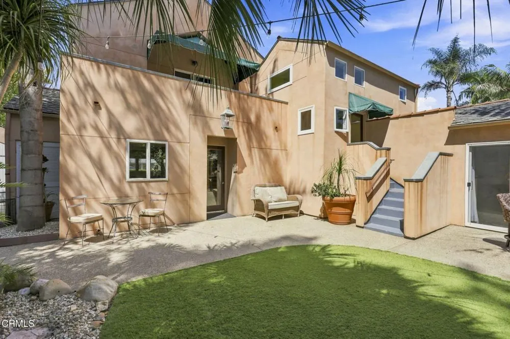 110 Santa Rosa Place Santa Barbara, CA 93109