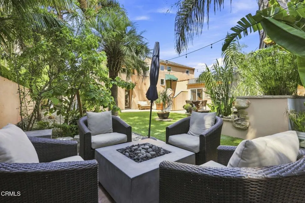 110 Santa Rosa Place Santa Barbara, CA 93109