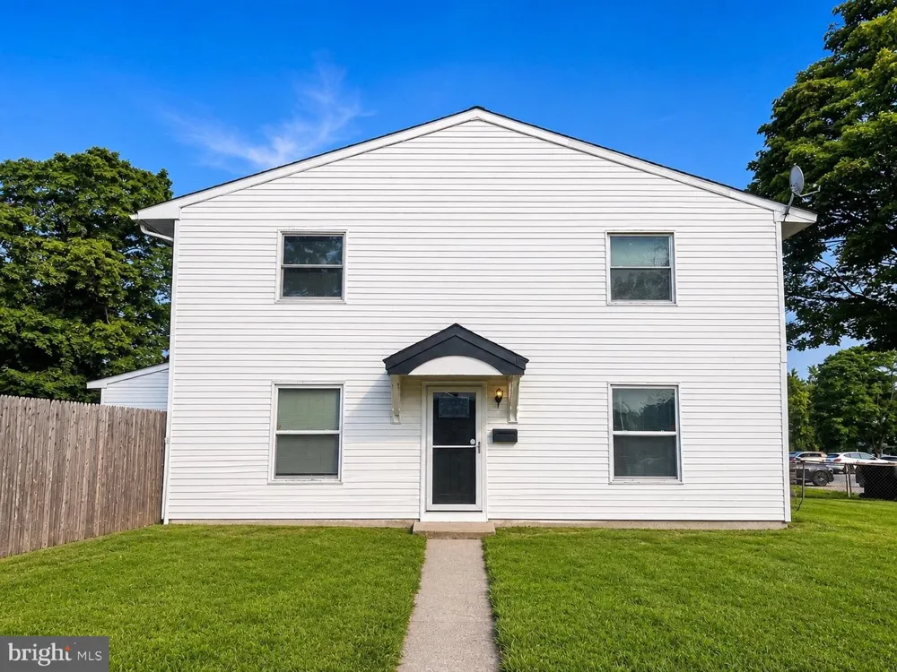 1 MAUREEN COURT Sicklerville, NJ 08081