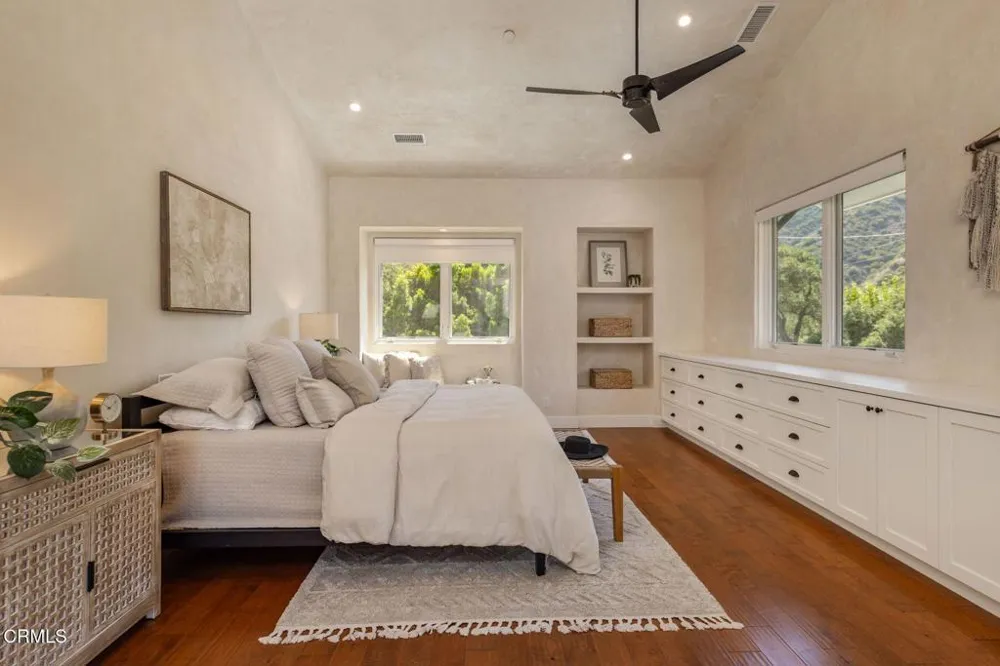 16096 Maricopa Highway Ojai, CA 93023