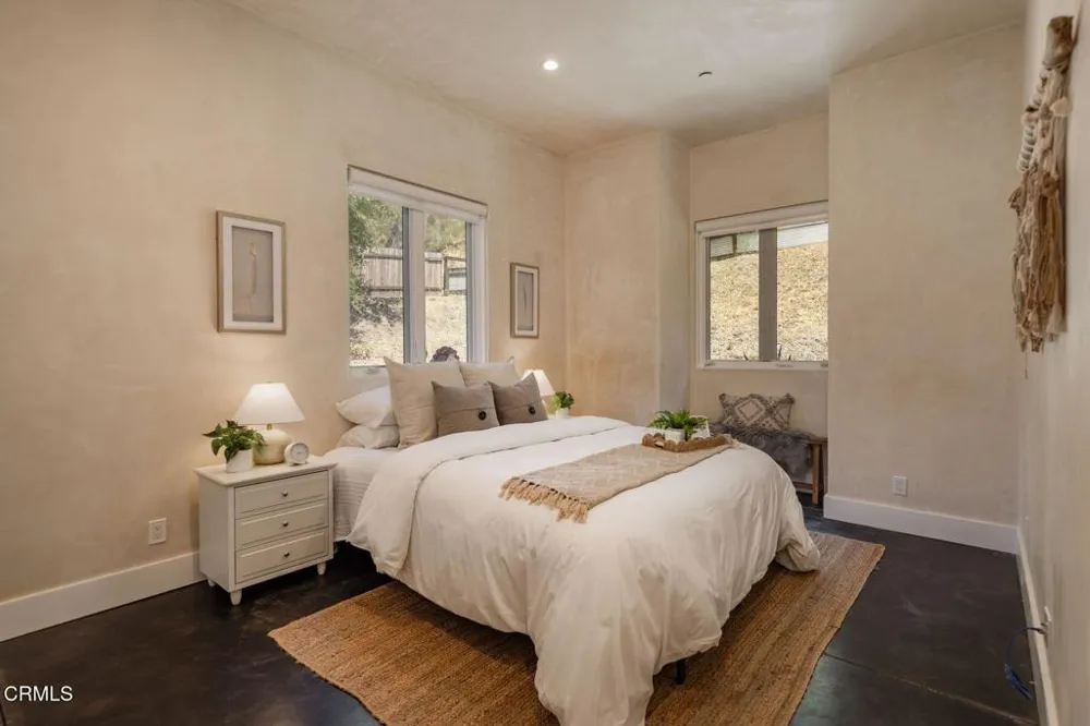 16096 Maricopa Highway Ojai, CA 93023