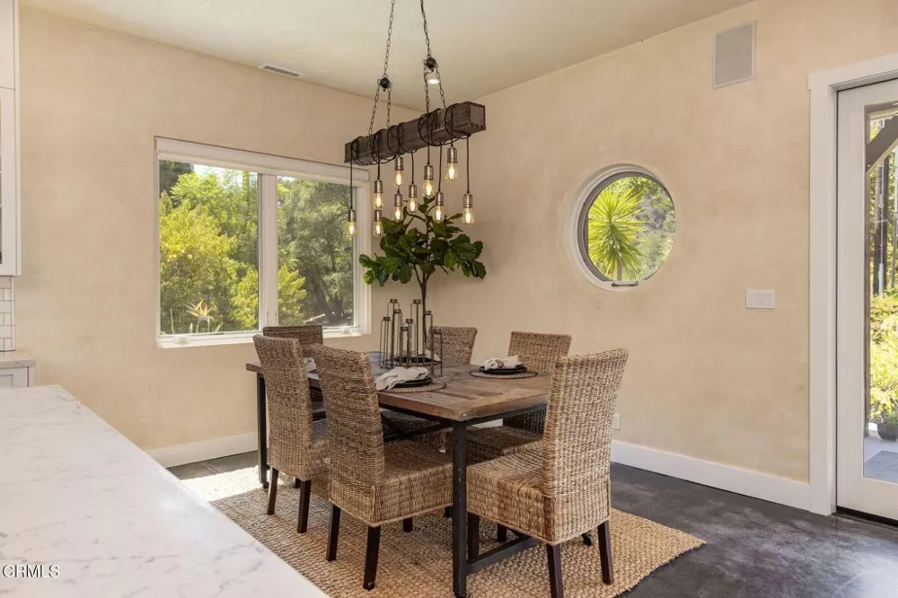 16096 Maricopa Highway Ojai, CA 93023