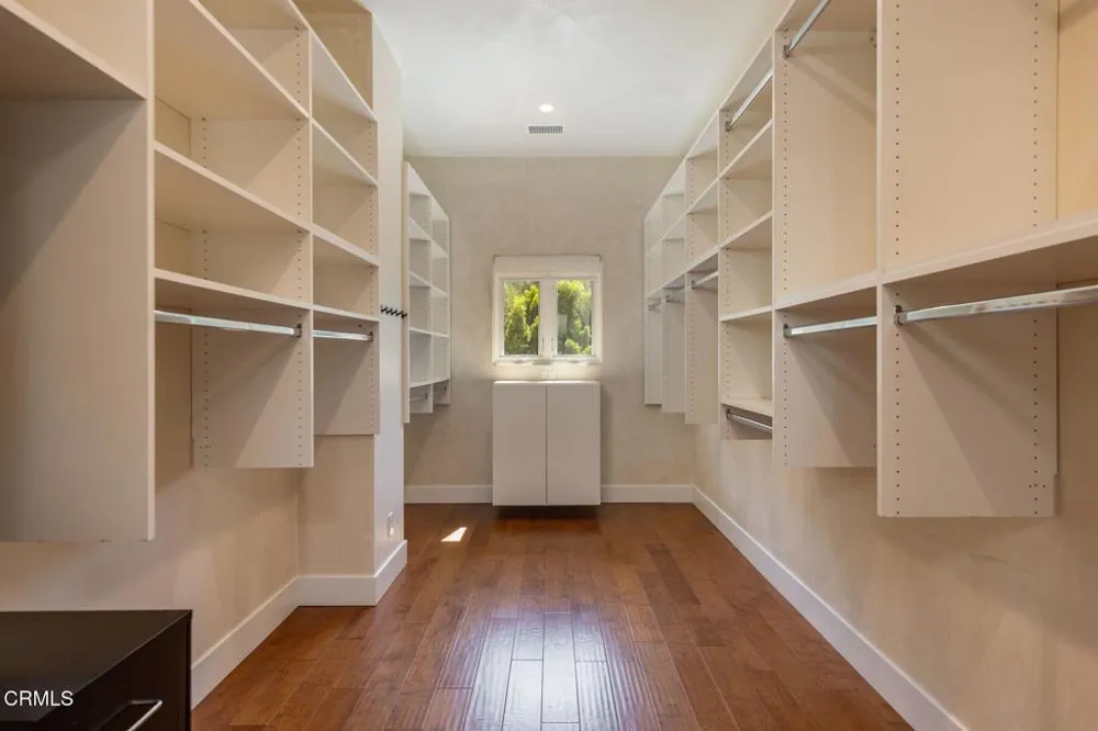 16096 Maricopa Highway Ojai, CA 93023