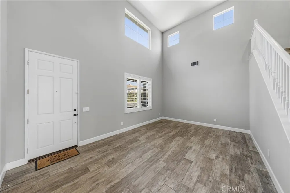 7266 Citrus Valley Ave Eastvale, CA 92880
