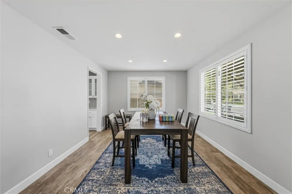 7266 Citrus Valley Ave Eastvale, CA 92880