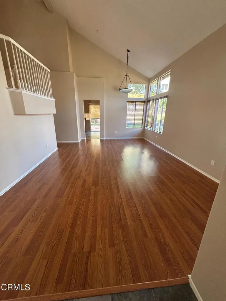 10463 Graham Court Ventura, CA 93004