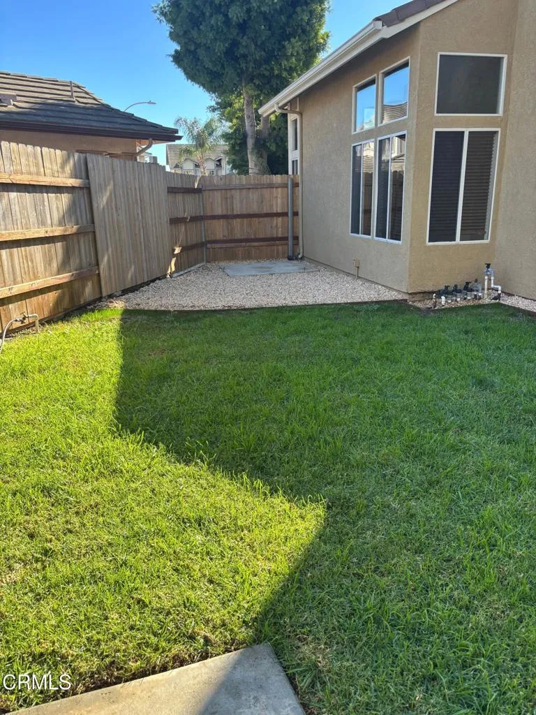 10463 Graham Court Ventura, CA 93004