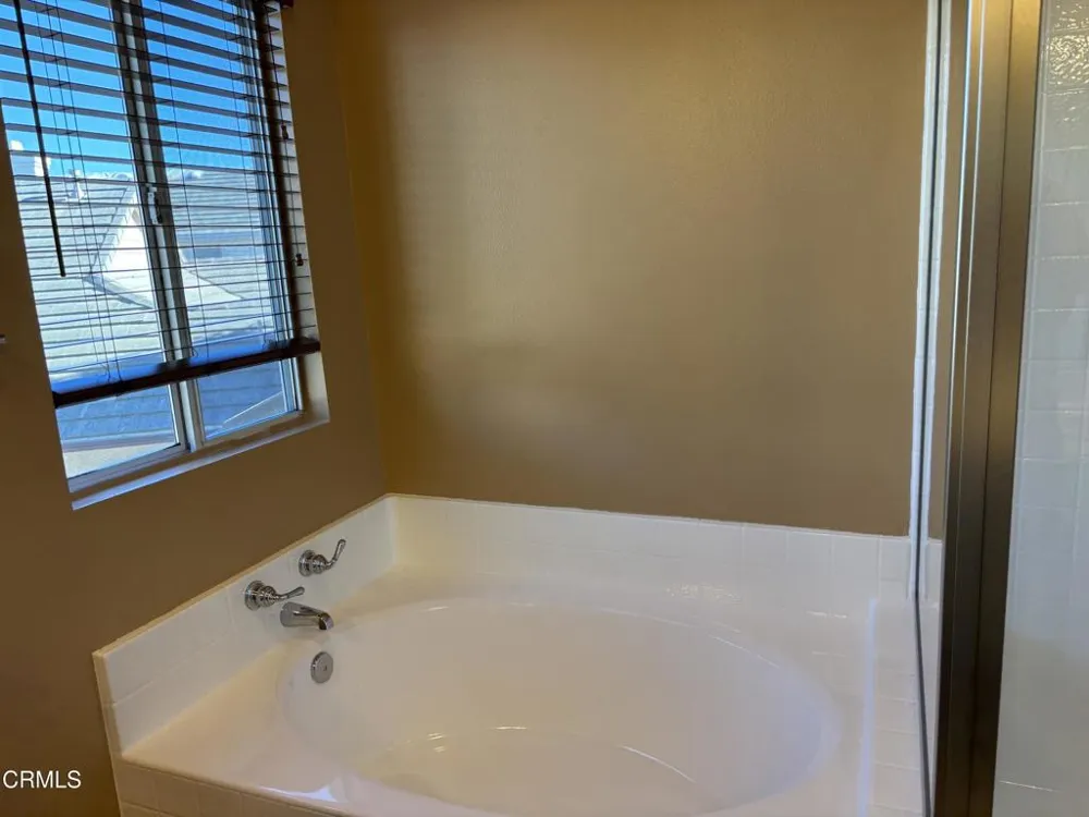 10463 Graham Court Ventura, CA 93004