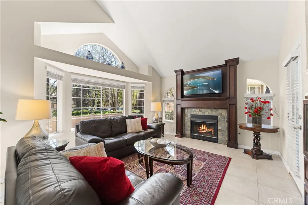 20721 E Crest Lane #B Walnut, CA 91789