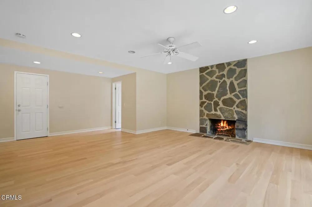 1672 Wellington Place Westlake Village, CA 91361