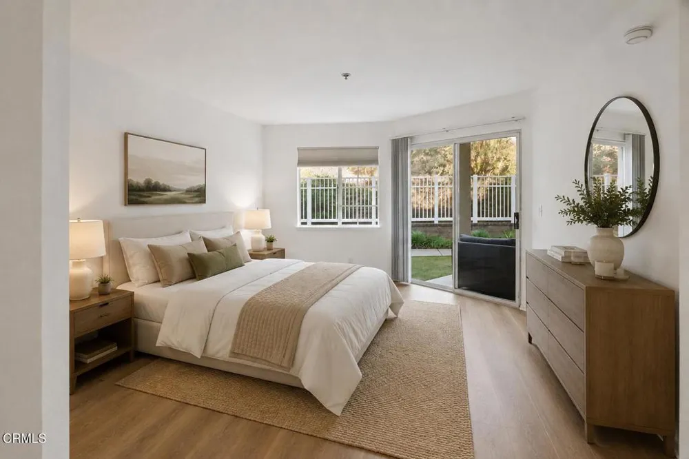 5805 Oak Bend Lane #208 Oak Park, CA 91377