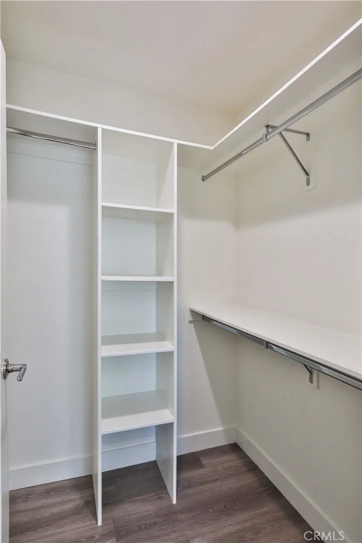 6836 Whitman Avenue Van Nuys, CA 91406