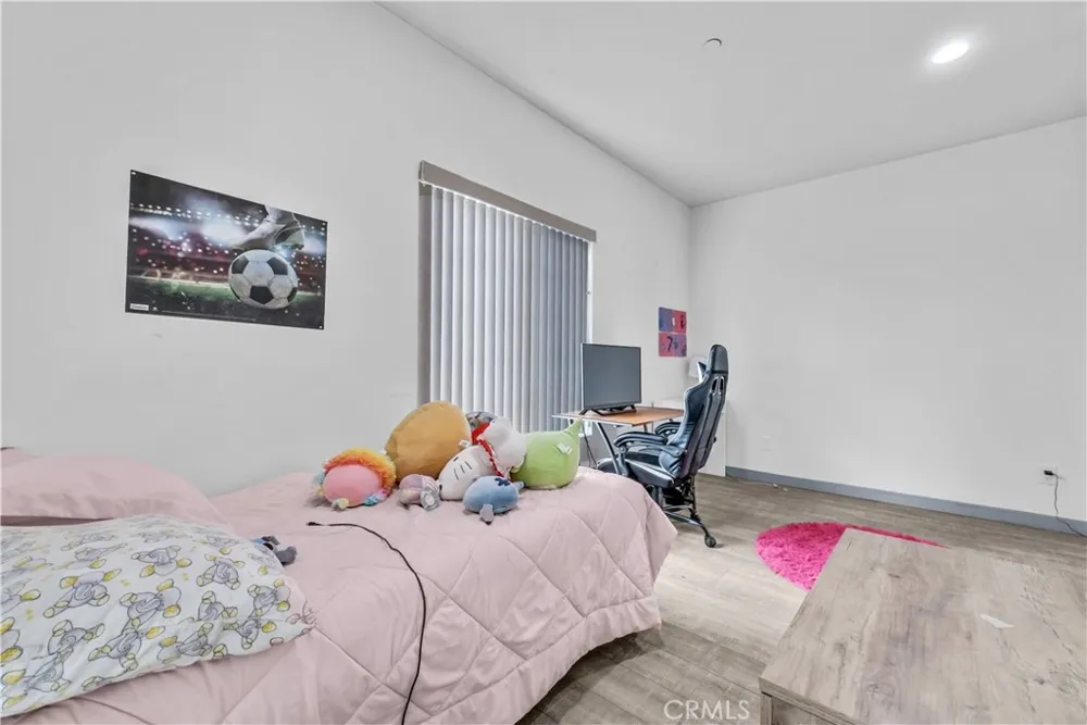 22418 Akers Perris, CA 92570