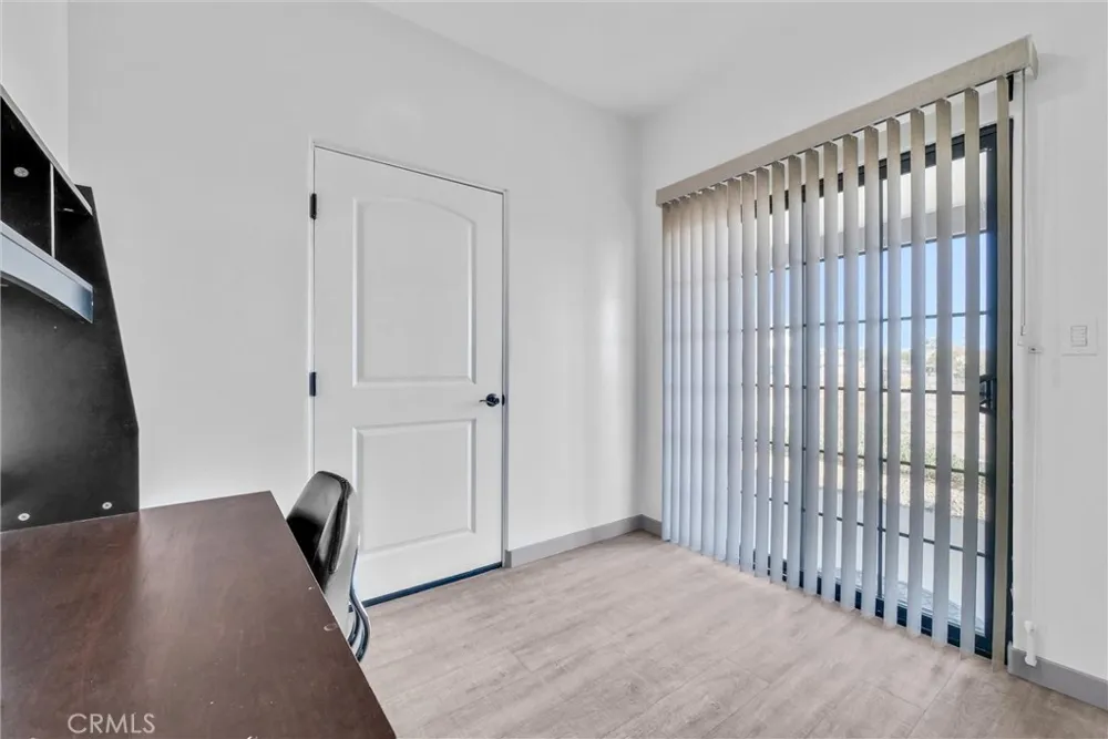 22418 Akers Perris, CA 92570