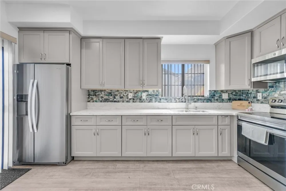 22418 Akers Perris, CA 92570
